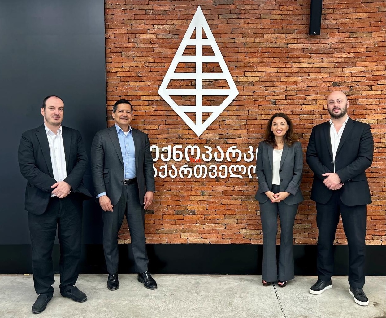 Photo of UNOPS and GITA. From left to right: Avtandil Kasradze - GITA Chairman, Glenn Pearce-Oroz - UNOPS BBSEA Senior Programme Manager, Elena Aladashvili - UNOPS Senior Project Manager, Kevan Darsalia - GITA Deputy Chairman